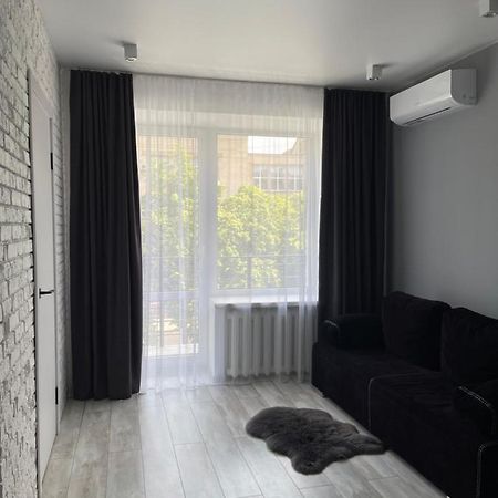 Лучшие Апартаменты В Самом Центре Города Cserkaszi Kültér fotó